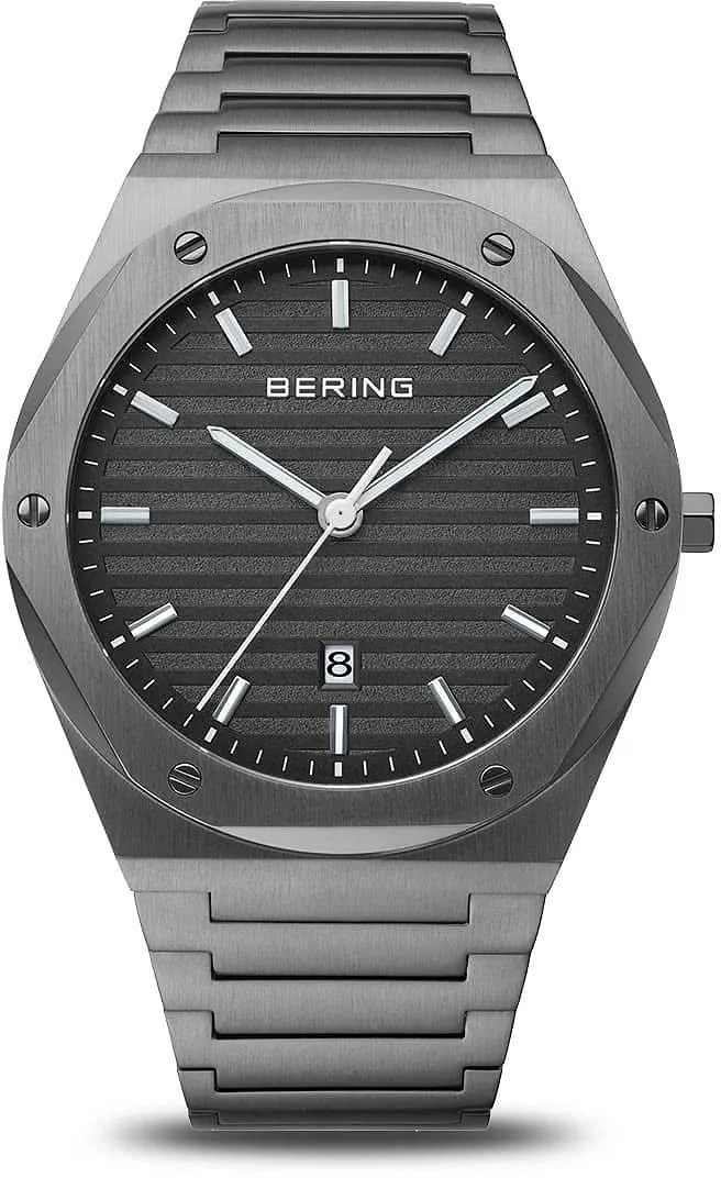 Bering Titanium 19742-777 Herrenuhr • Kratzfestes Saphirglas • Leichtes Titan