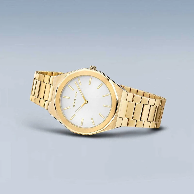 Bering Classic 19641-730 Herrenuhr • Kratzfestes Saphirglas • Feines Milanaise-Armband