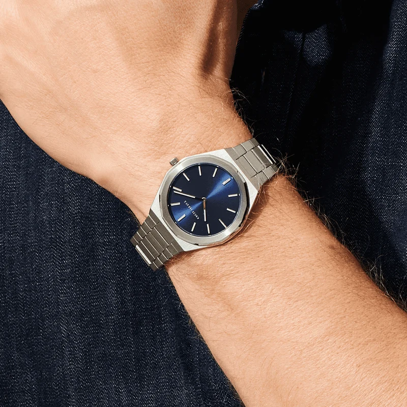 Bering Classic 19641-707 Herrenuhr • Saphirglas • Blau