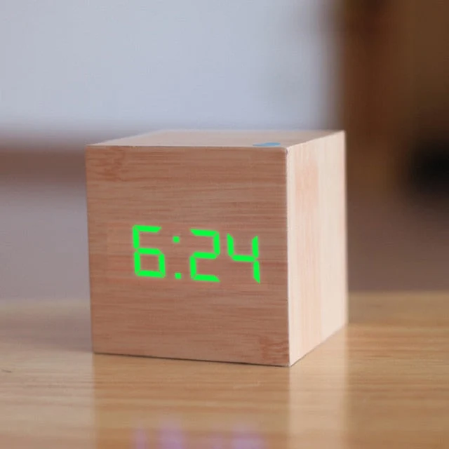 Digitale LED Wekker – Minimalistisch Vierkant Klokje met Nachtmodus | Sansoti