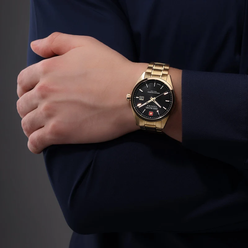Swiss Military Hanowa Pioneer SMWGH0004110 Herren • Saphirglas • 10 ATM Wasserdicht