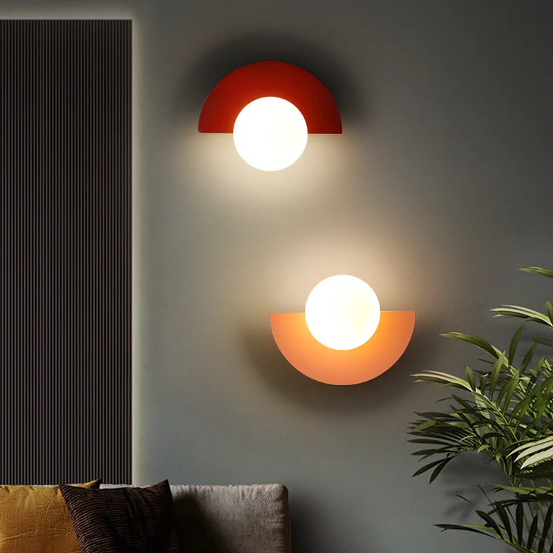Halfcirkelvormige Wandlamp met Gekleurde Bol Modern Design Decoratieve Verlichting voor Woonkamer Slaapkamer Gang | Sansoti