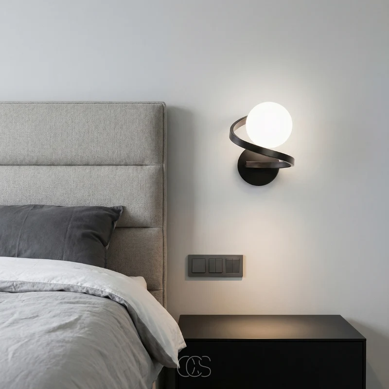 Wandlamp Matglas met Metalen Ring Zwart Spatwaterdicht IP44 Modern Design voor Hal Slaapkamer en Badkamer | Sansoti