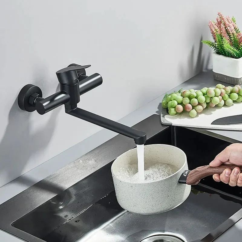 Wandkraan met Dubbele Hendel – 360° Draaibare Kraan voor Warm & Koud Water
