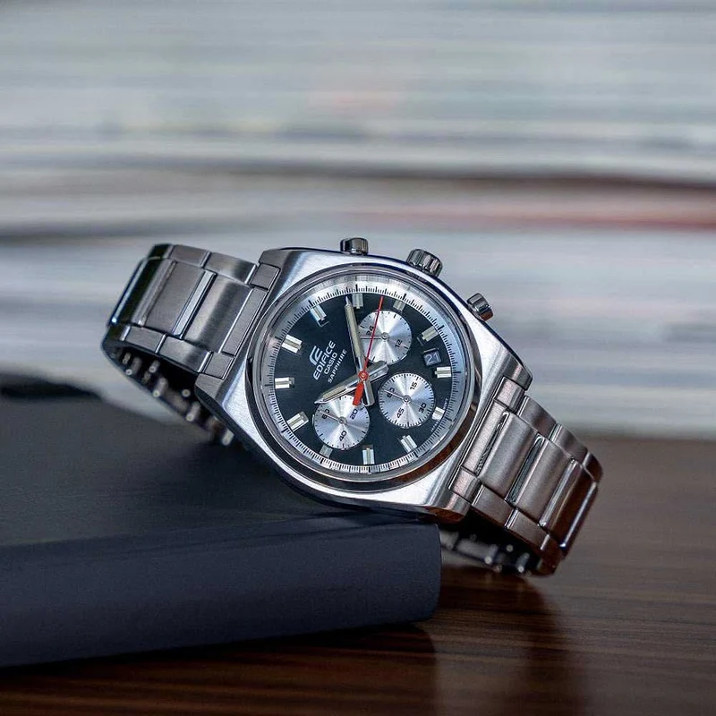 Casio Edifice EFB-730D-1AVUEF Herrenuhr • Saphirglas • 10 Bar
