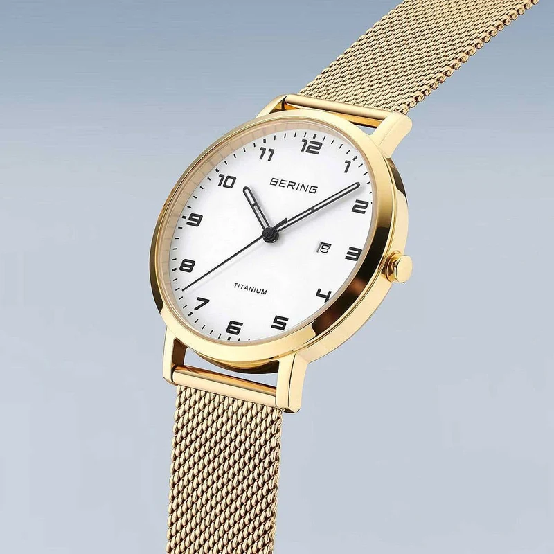 Bering Titanium 18634-334 Damenuhr • Saphirglas • Titan