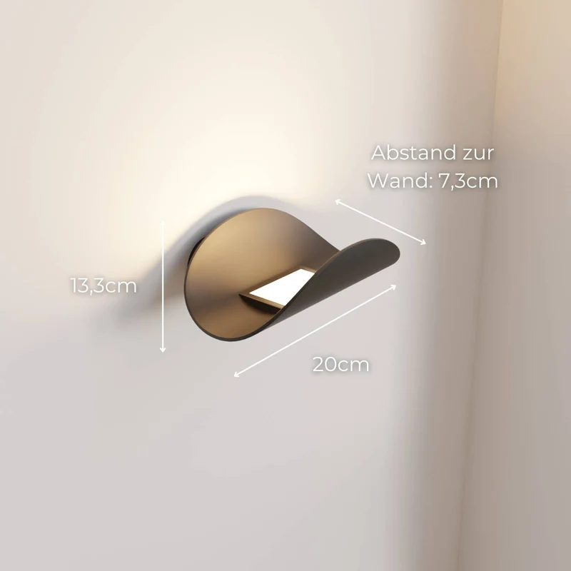 Minimalistische half ronde led wandlamp met warm indirect licht voor binnen en beschut buiten | Sansoti