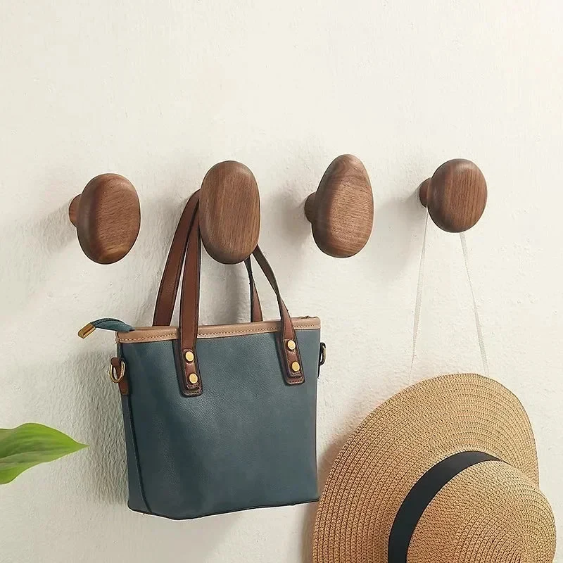Natuurlijke Houten Wandhaken met Organische Vorm – Design Wandhaken voor Hal & Badkamer
