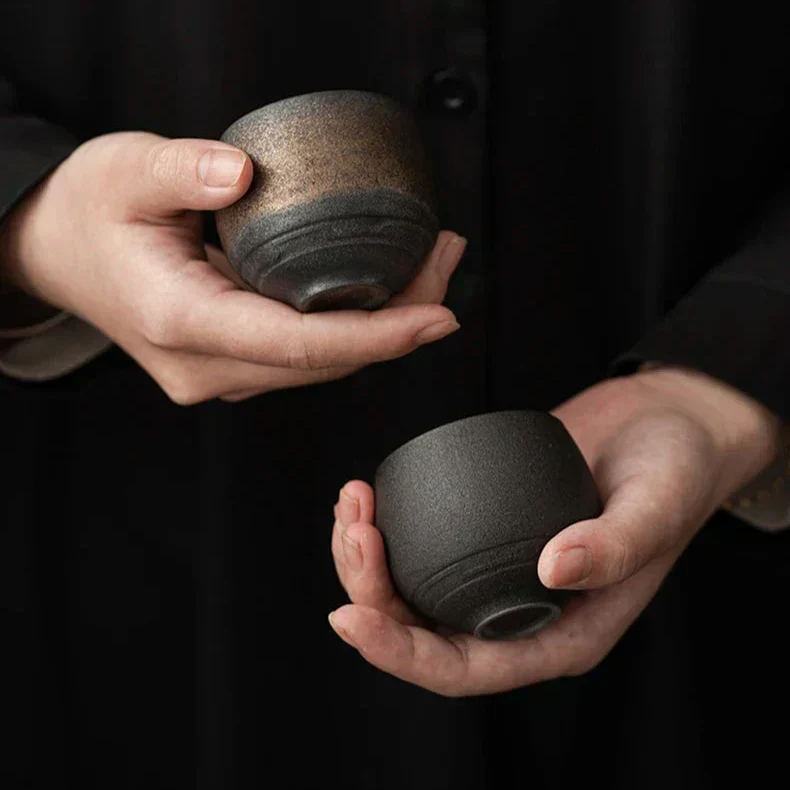 Handgemaakte espressokopjes van ambachtelijk keramiek voor espresso en koffieritueel | Sansoti