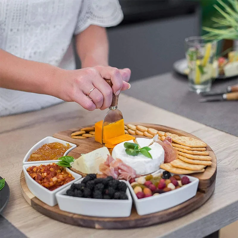 Luxe serveerplank met kaasplank en messen set voor borrel, diner en feestelijke presentaties