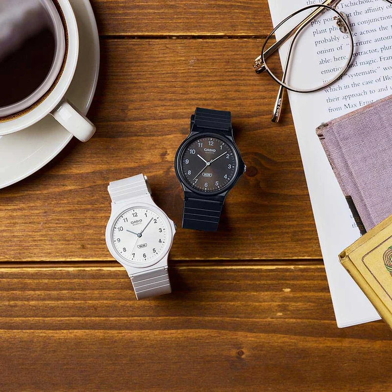 Casio Timeless Collection MQ-24B-7BEF Damenuhr • Kult-Retro • Bio-Resin