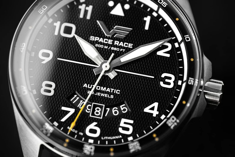 Vostok Europe Space Race YN55-325A745 Herrenuhr • Automatik • 20 Bar