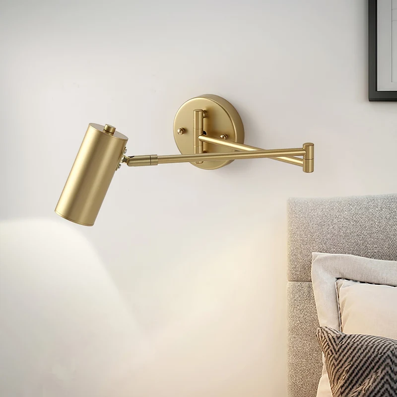 Verstelbare LED Wandlamp van Messing of Zwart Metaal met Draaibare Arm en Cilindrische Spot voor Slaapkamer en Badkamer | Sansoti