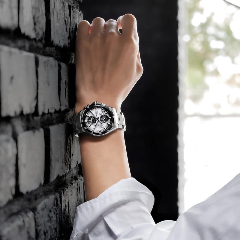 Seiko Astron Solar Watch SSH153J1