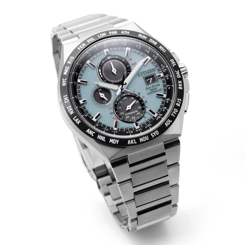 Citizen Super Titanium AT8238-84M Herrenuhr • Eco-Drive Solar • Funkgesteuert