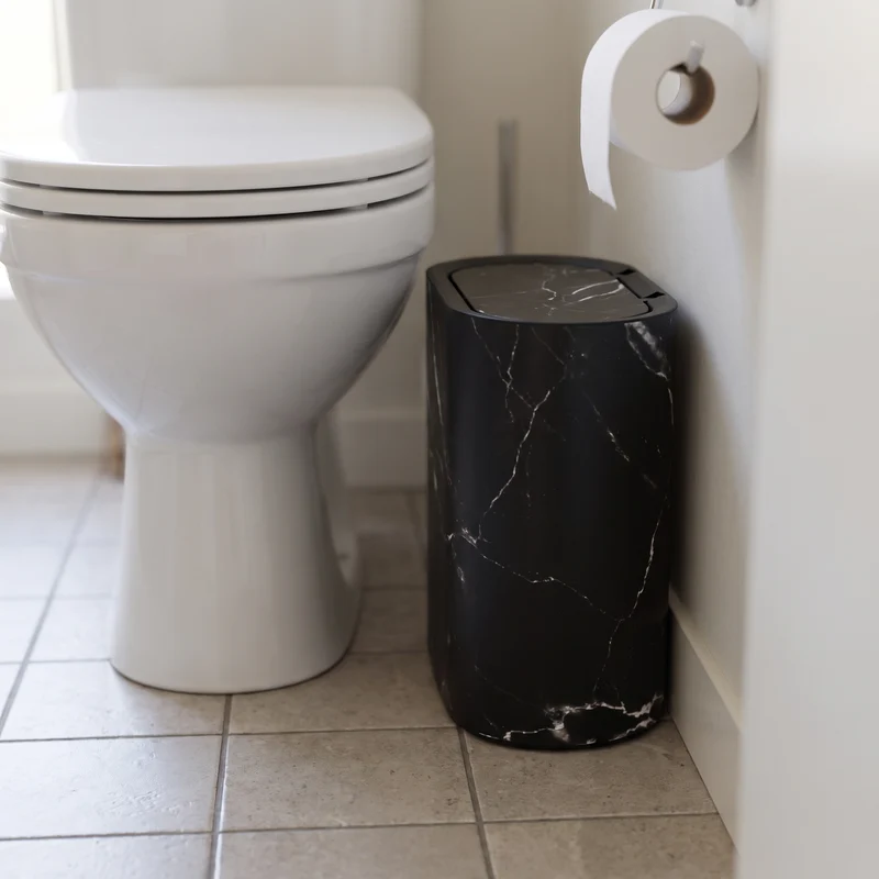 Smalle Prullenbak Toilet 29x29x14,5 cm Ovaal met Deksel Marmerlook Zwart Wit Hout | Sansoti