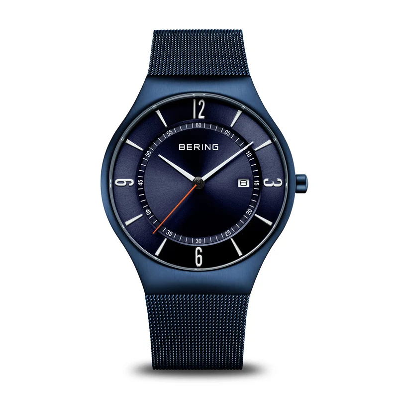 Bering Classic 15940-393 Herrenuhr Blau • Saphirglas • Milanese-Armband