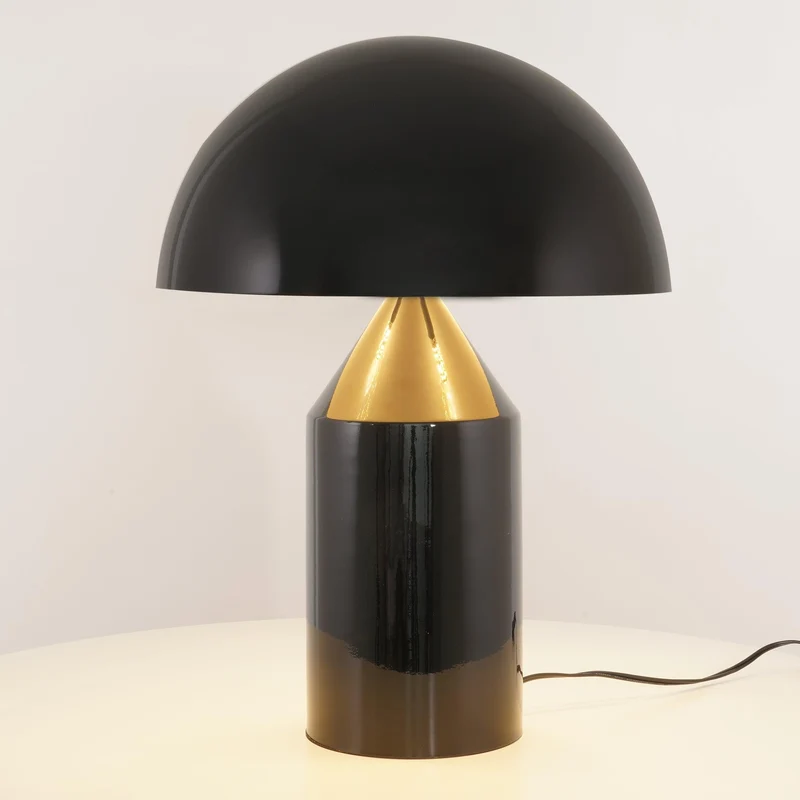 Metalen Tafellamp met Geometrische Vormen — Iconisch Italiaans Design in Twee Maten — Vijf Afwerkingen Verkrijgbaar | Sansoti
