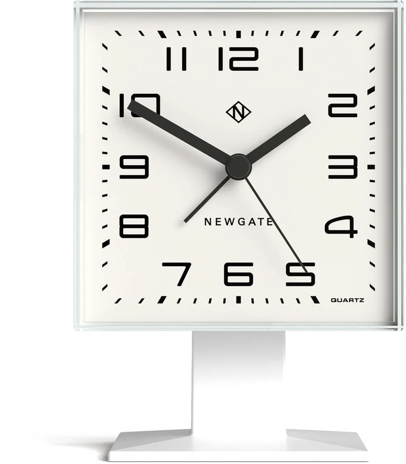 Newgate Victor Wecker 14x10x9 cm Acryl • Silent Sweep Quarz • Retro Design