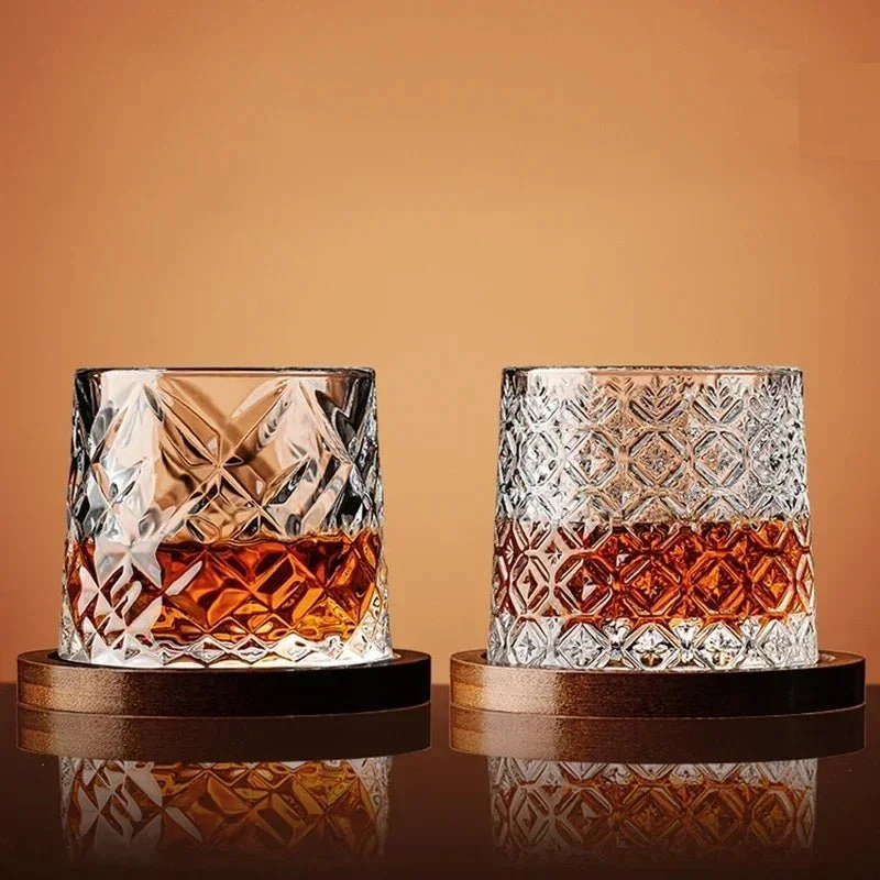 Kristallen Whiskyglazen Met Ronde Bodem En Houten Onderzetter | Sansoti