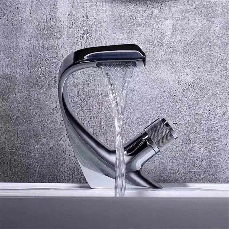 Wastafelkraan Met Waterval Uitloop En Éénhendel Design Voor Badkamer | Sansoti