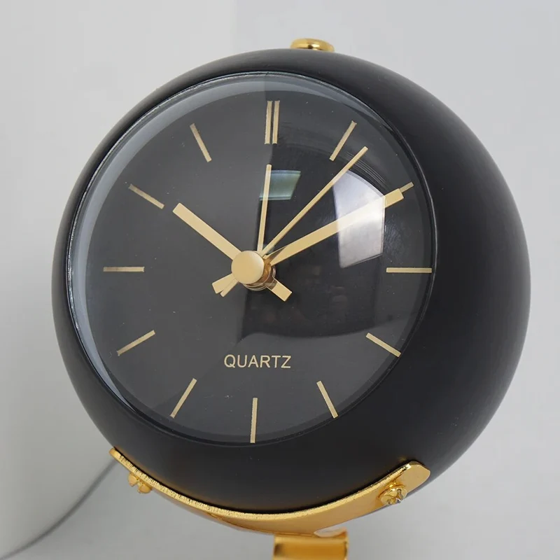 Tafelklok Quartz Metaal Groen Goud Bureau Nachtkastje Analoge Bureauklok Retro Design Woonkamer Slaapkamer | Sansoti