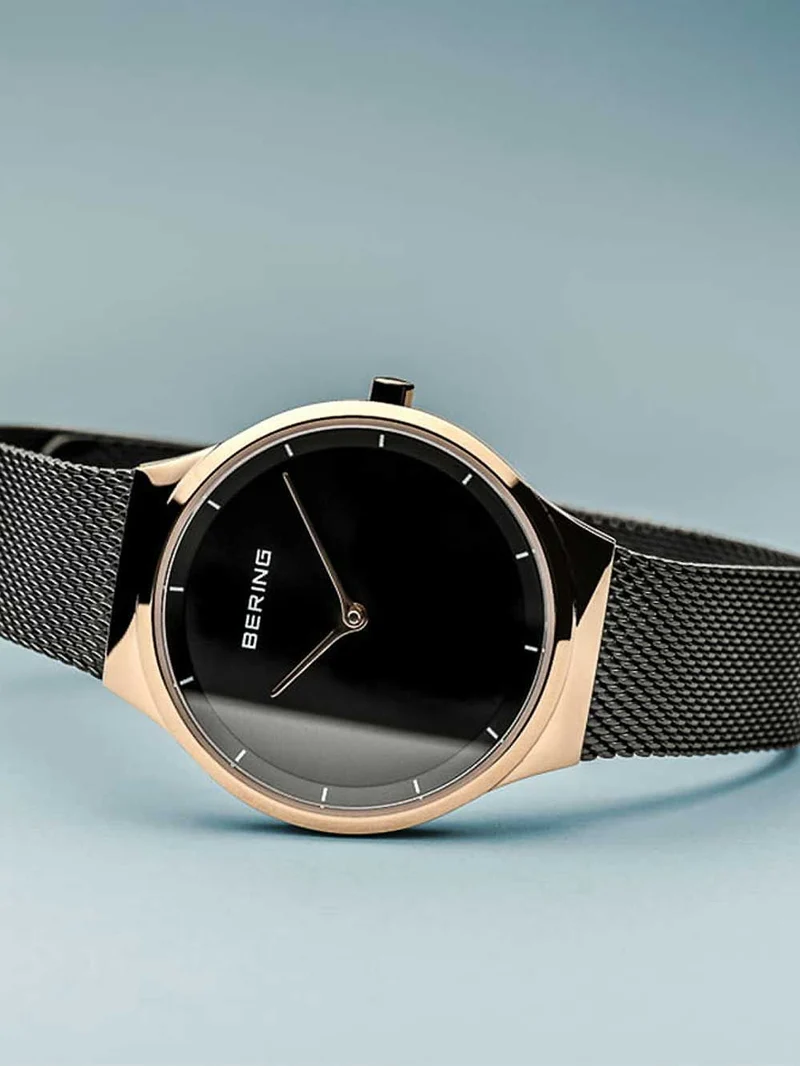 Bering Classic 12131-162 Damenuhr Grau • Saphirglas • Milanaise-Armband