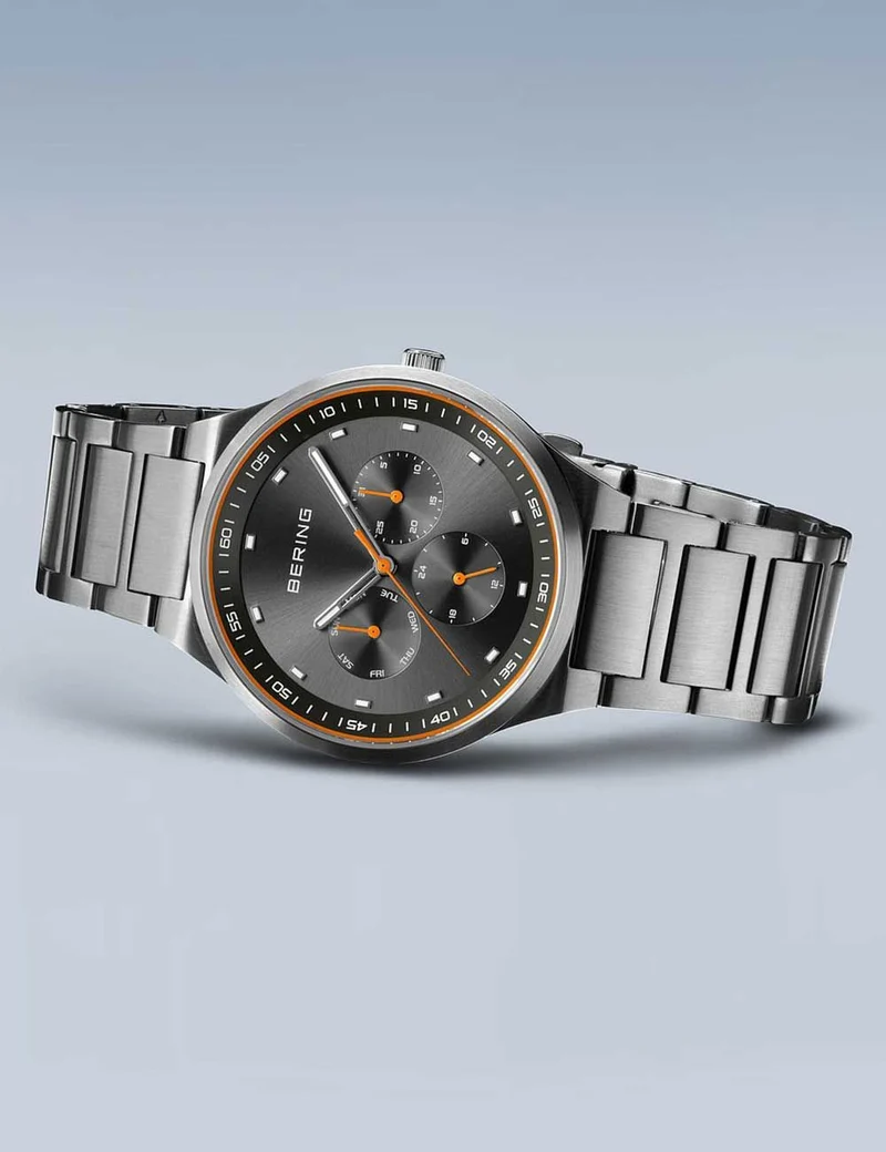 Bering Classic 11740-009 Herren • Saphirglas • Multifunktion 10 ATM