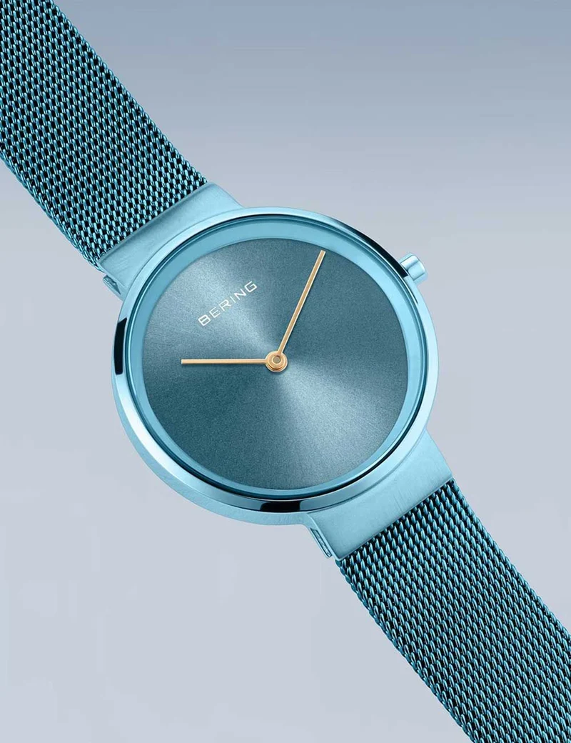 Bering Classic 14531-388 Damen Armbanduhr Blau • Saphirglas entspiegelt • Milanaise-Armband