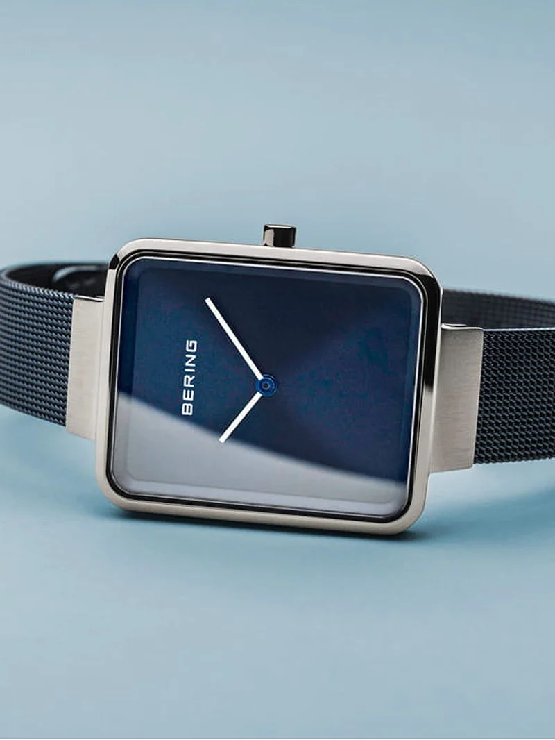 Bering Classic 14528-307 Damen Armbanduhr Blau • Milanaise-Armband • Slimline-Design