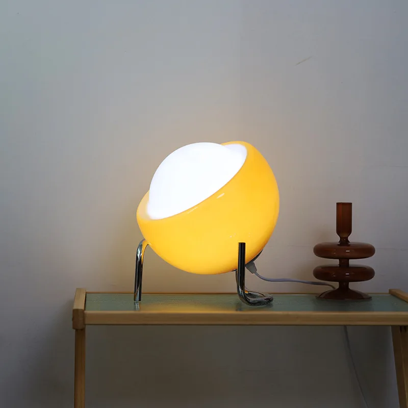 Glazen Bolvormige Tafellamp LED Oranje Retro Slaapkamer Woonkamer Nachtkastje Bureaulamp Bauhaus Nordic Sfeerverlichting Decoratief | Sansoti