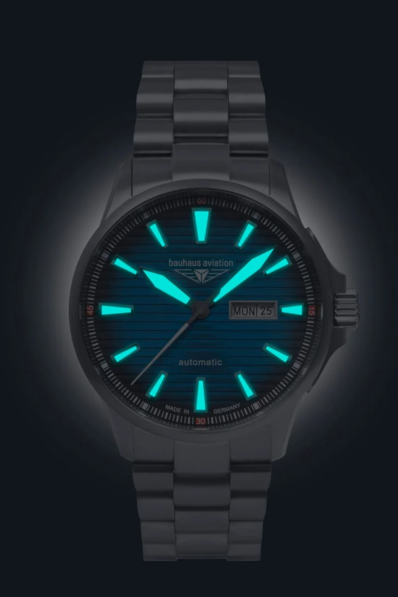 Bauhaus Aviation Iron Annie 2862M-3 Herrenuhr Blau • Saphirglas • Titangehäuse