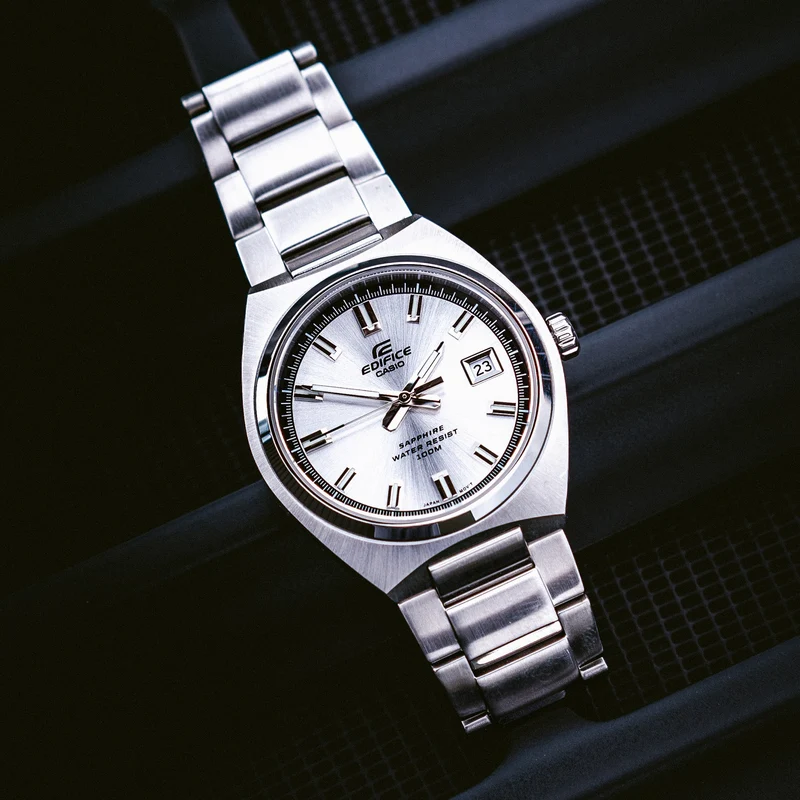 Casio Edifice EFB-109D-7AVEF Herren Armbanduhr Silber • Saphirglas • 10 bar wasserdicht
