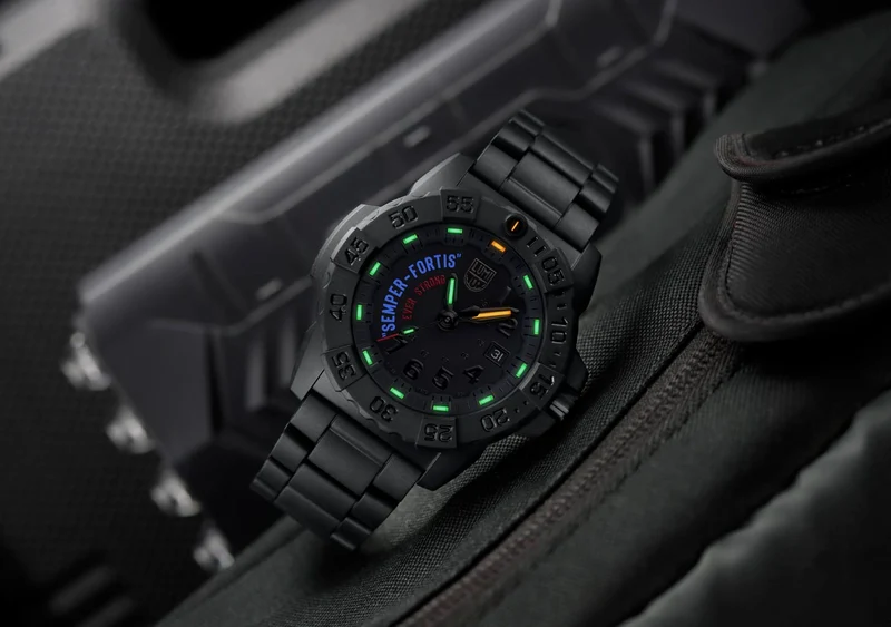 Luminox Navy SEAL XS.3515.N Armbanduhr Schwarz • CARBONOX™ Gehäuse • Limited Edition Semper Fortis