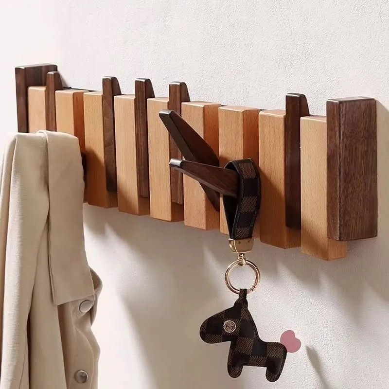 Houten Wandgarderobe in Klavierdesign – Handgemaakte Kapstok met Inklapbare Haken | Sansoti