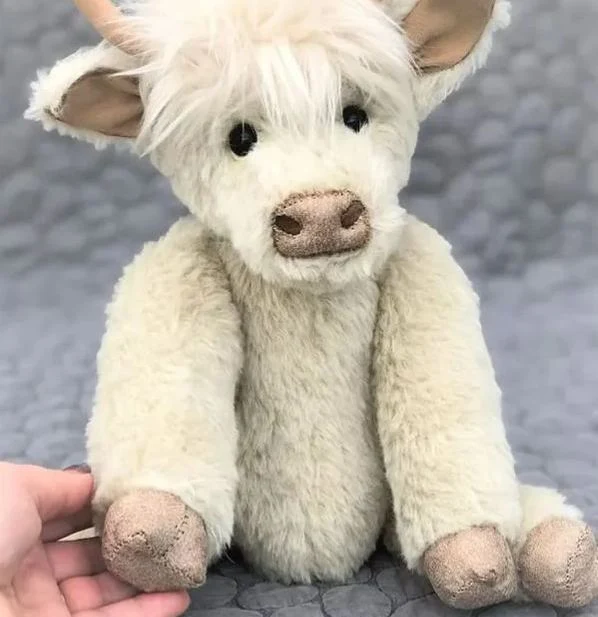 Handgemaakte Hooglandkoe Knuffel 25cm met Bloemen Decoratie Pluche Speelgoed voor Kinderen Babykamer | Sansoti
