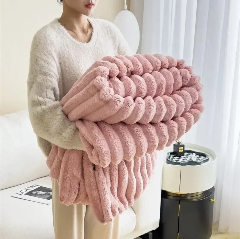 Zachte Pluche Deken – Warm en Stijlvol Imitatiebont voor Bed en Bank – Lichtgewicht Luxe Sprei | Sansoti