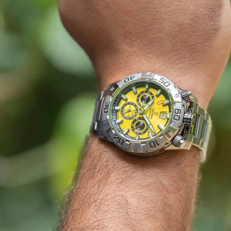 Festina Bullhead F20743/4 Herrenuhr • Markantes Design • Edelstahl