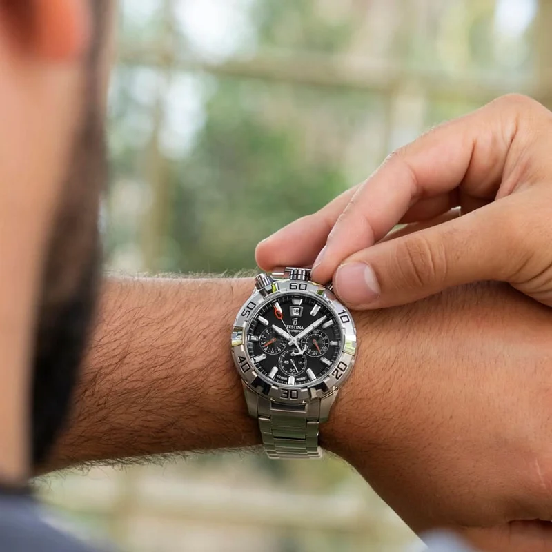Festina Bullhead F20743/6 Herrenuhr • Design • Chronograph