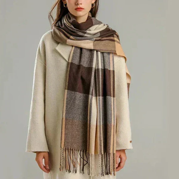 Geruite Sjaal met Klassiek Patroon – Warm & Stijlvol Accessoire voor Herfst en Winter | Sansoti