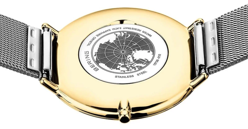 Bering Classic 11938-007 Herrenuhr • Kratzfestes Saphirglas • Leichtes Titan