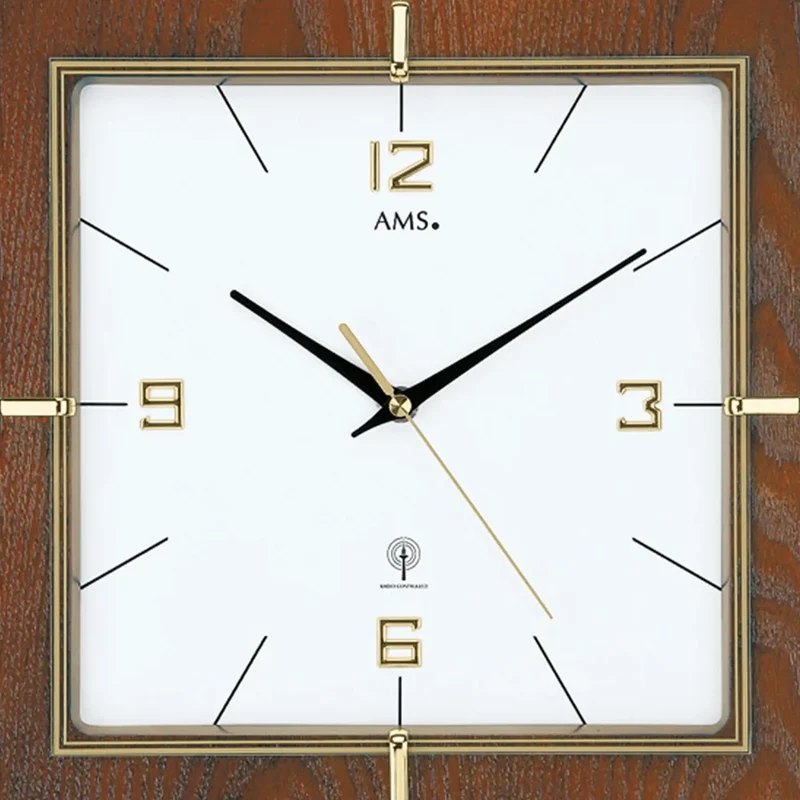 AMS W9434 Wanduhr Nussbaum • Quarzwerk • Mineralglas mit Goldaufdruck