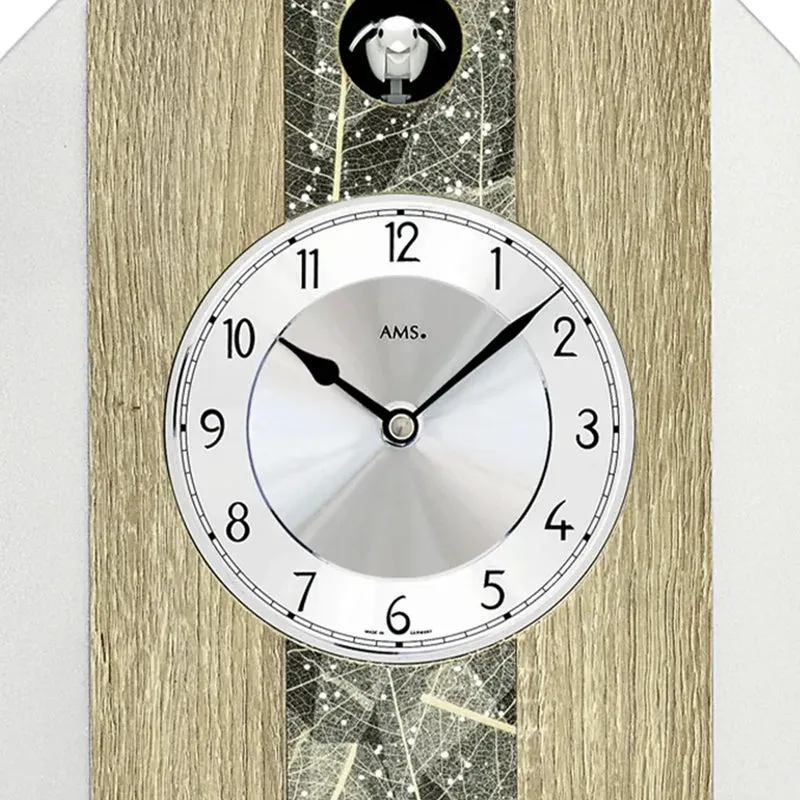 AMS W7499 Wanduhr Natur-Baumblatt • Quarz-Pendelwerk mit Kuckuck • Automatische Nachtabschaltung