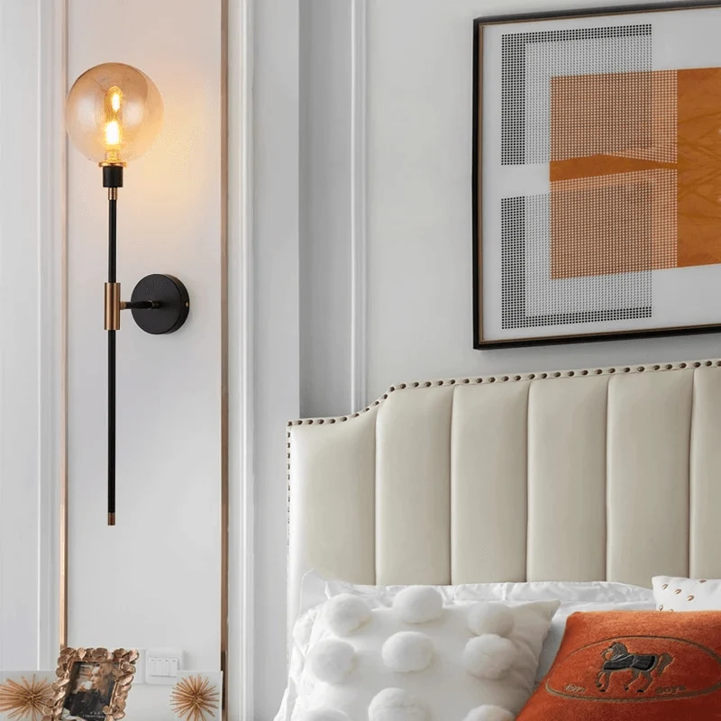 Moderne Glazen Wandlamp – Minimalistische Verlichting met Helder Glas – Beschikbaar in 3 Kapkleuren | Sansoti