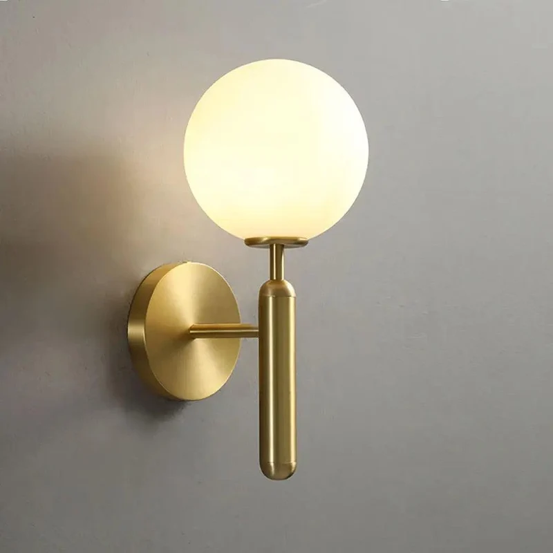 Wandlamp met glazen kap – modern design in goud of zwart met melkglas of ripple-afwerking | Sansoti