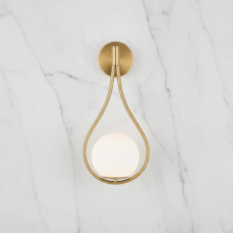 Moderne Scandinavische Wandlamp met Metalen Afwerking | Sansoti