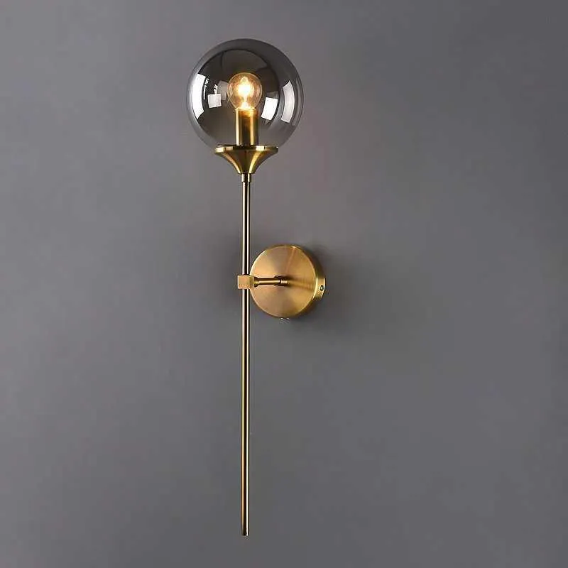 Moderne Wandlamp met Glazen Kap – Chroom of Gouden Afwerking – Scandinavische Stijl | Sansoti