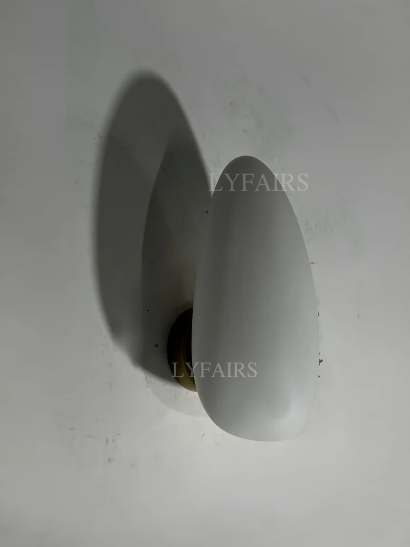 Moderne Glazen Wandlamp met Sfeervolle Ovale Kap – Stijlvolle Minimalistische Verlichting voor Hal Slaapkamer Woonkamer | Sansoti