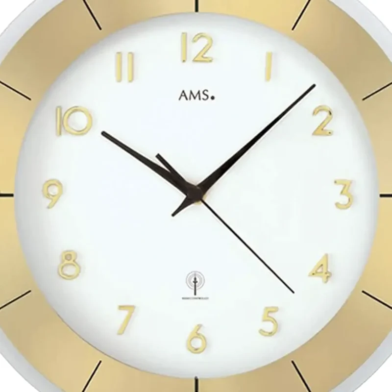 AMS Tauplitz III F5850 Wanduhr Goldfarben • Funk-Uhrwerk • Facettiertes Mineralglas