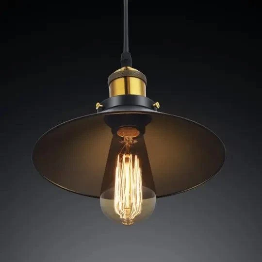 Moderne Scandinavische Industriële Hanglamp – Zwart met Gouden Accenten | Sansoti